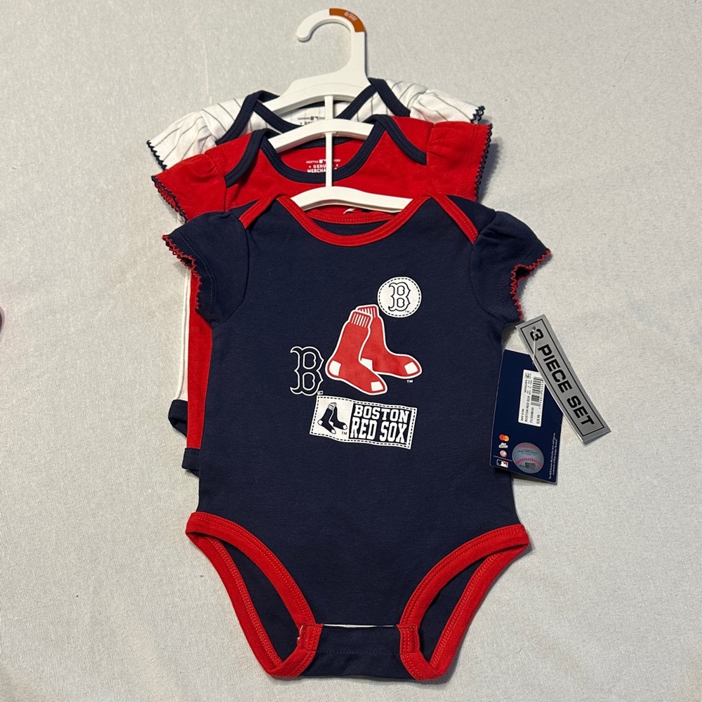 Boston Red Sox ❤️💙🤍 Infant Girl Bodysuit Set
